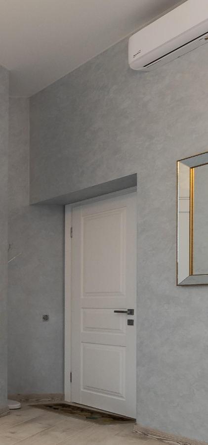Golden Violin ! Apartments Lviv T Exterior photo